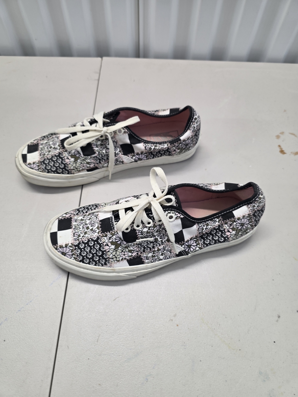 Vans Off The Wall Floral men's size 10 Sneakers Shoes - Picture 2 of 6